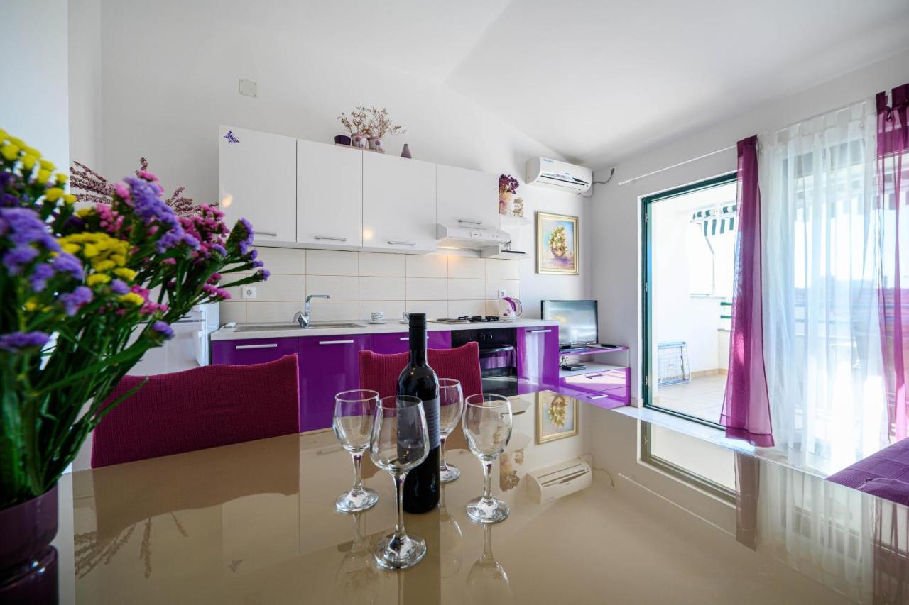 Apartments Vala Zaboric - With Boat Mooring Ngoại thất bức ảnh